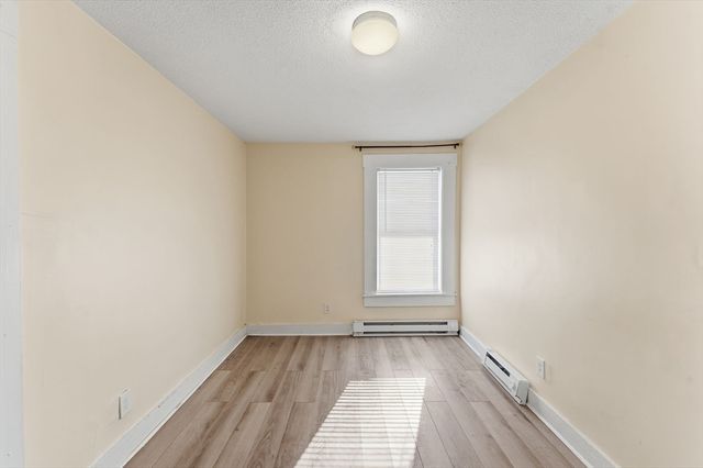 271 Elm St, Woonsocket, RI 02895