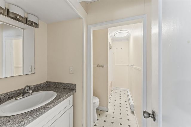 271 Elm St, Woonsocket, RI 02895