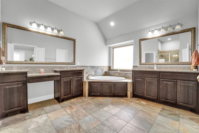 102 Champion Drive, Wylie, TX 75098