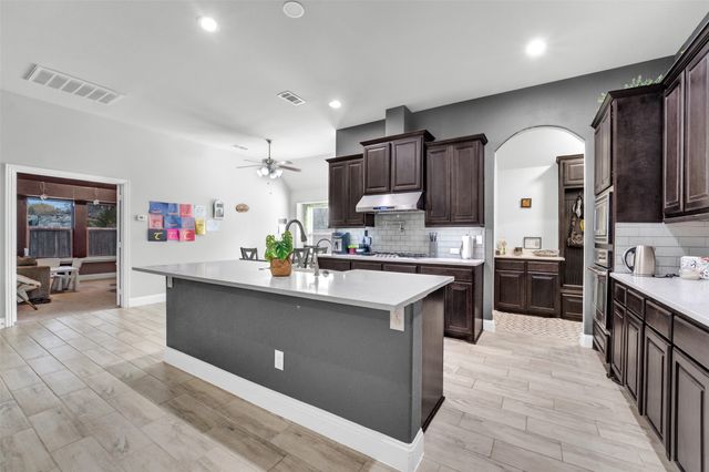 102 Champion Drive, Wylie, TX 75098