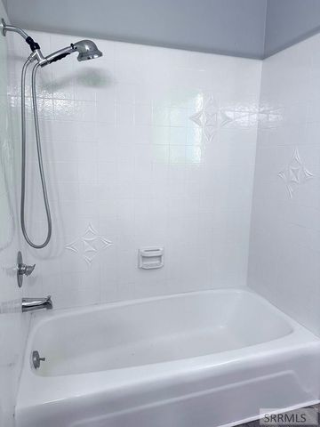 3345 E Southwick, Ammon, ID 83406