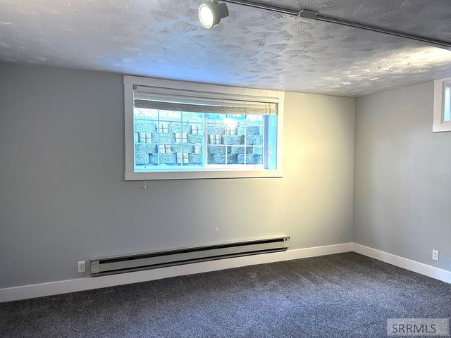 3345 E Southwick, Ammon, ID 83406