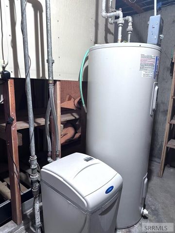 3345 E Southwick, Ammon, ID 83406