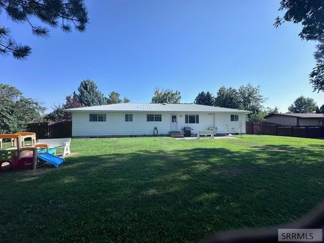 3345 E Southwick, Ammon, ID 83406