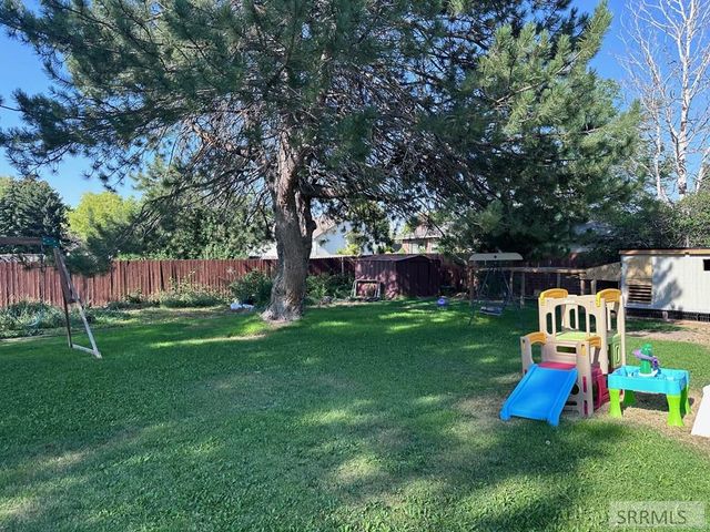 3345 E Southwick, Ammon, ID 83406