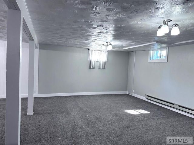 3345 E Southwick, Ammon, ID 83406