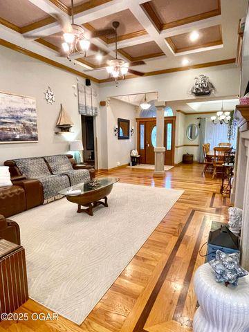 10917 Gum Road, Carthage, MO 64836