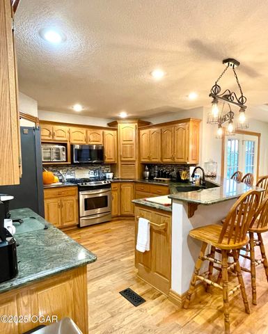 10917 Gum Road, Carthage, MO 64836