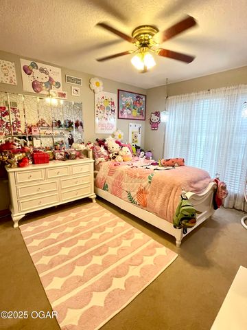 10917 Gum Road, Carthage, MO 64836