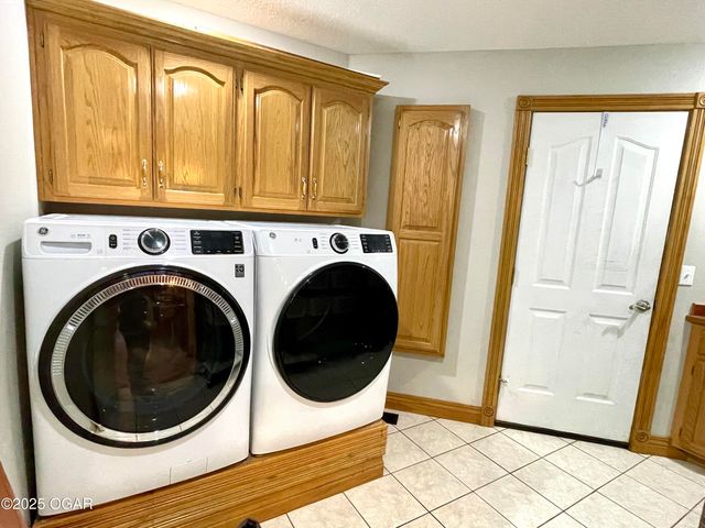 10917 Gum Road, Carthage, MO 64836