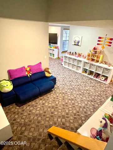 10917 Gum Road, Carthage, MO 64836