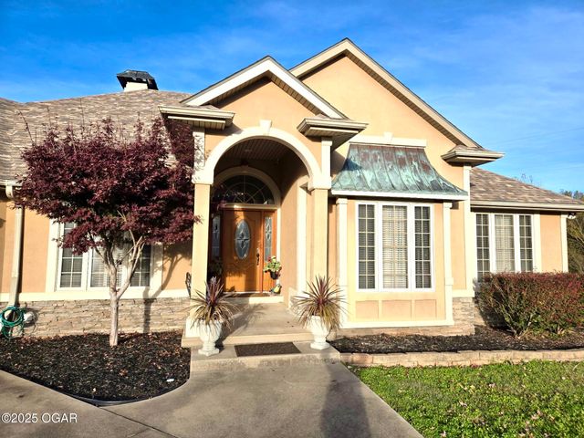 10917 Gum Road, Carthage, MO 64836