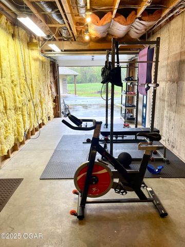 10917 Gum Road, Carthage, MO 64836