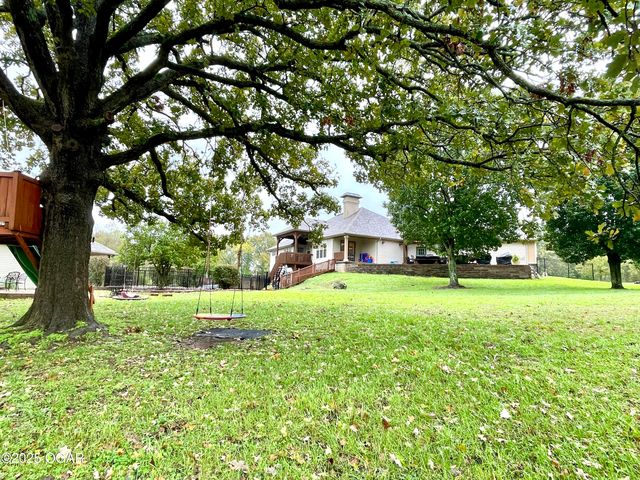 10917 Gum Road, Carthage, MO 64836