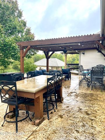 10917 Gum Road, Carthage, MO 64836