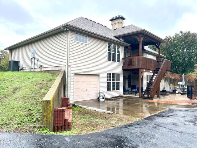 10917 Gum Road, Carthage, MO 64836