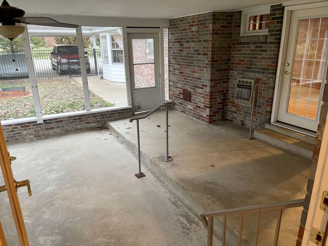 1814 Avon Rd, Murfreesboro, TN 37129