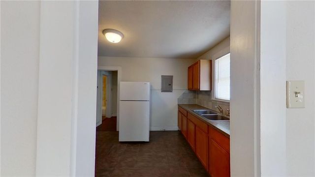 1607 S Austin Ave D, Georgetown, TX 78626