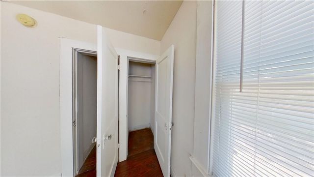 1607 S Austin Ave D, Georgetown, TX 78626