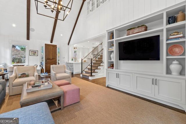 1031A Marina Cove Lane, Greensboro, GA 30642