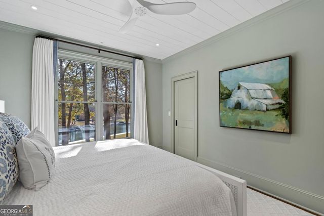 1031A Marina Cove Lane, Greensboro, GA 30642