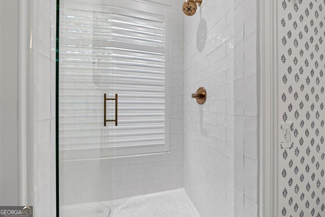 1031A Marina Cove Lane, Greensboro, GA 30642