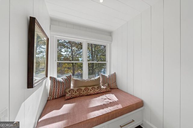 1031A Marina Cove Lane, Greensboro, GA 30642