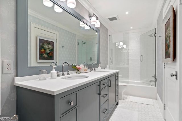 1031A Marina Cove Lane, Greensboro, GA 30642