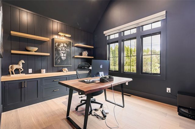 33 Stuart Street, Westerly, RI 02891