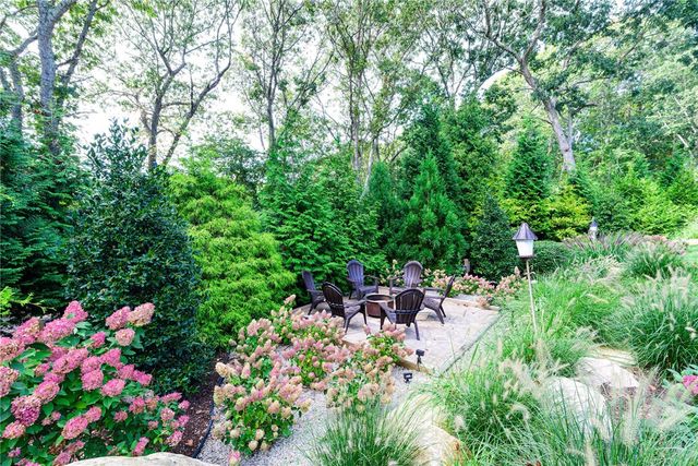 33 Stuart Street, Westerly, RI 02891