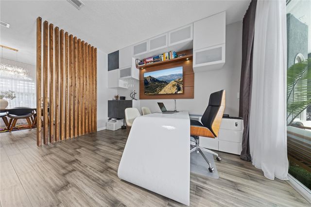 7770 GLYNDE HILL DRIVE, Orlando, FL 32835