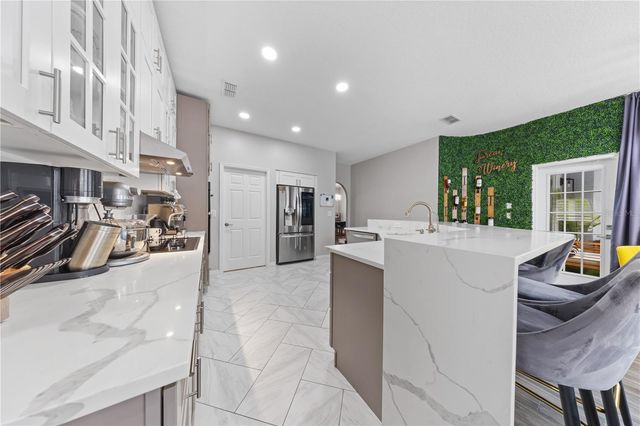 7770 GLYNDE HILL DRIVE, Orlando, FL 32835