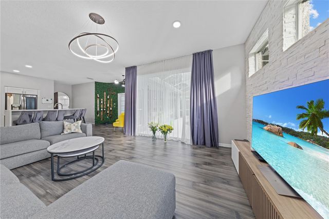 7770 GLYNDE HILL DRIVE, Orlando, FL 32835