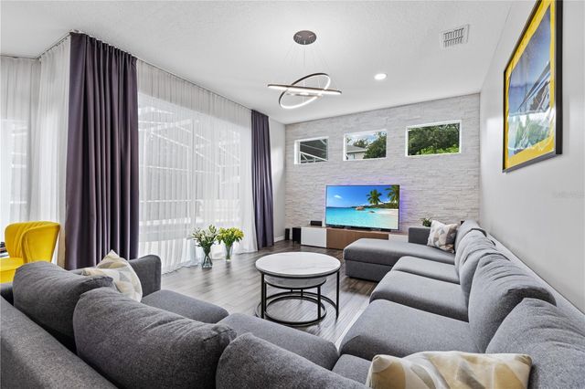 7770 GLYNDE HILL DRIVE, Orlando, FL 32835