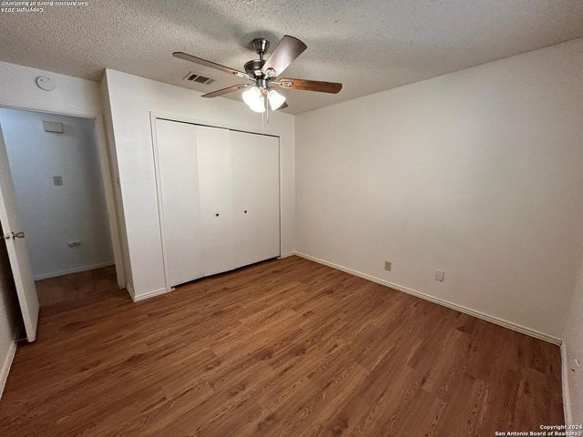 14457 Edgemont St, San Antonio, TX 78217