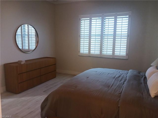 14605 Kingfisher LOOP, Naples, FL 34120