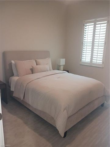 14605 Kingfisher LOOP, Naples, FL 34120