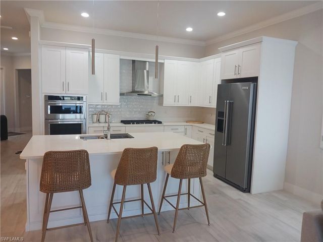 14605 Kingfisher LOOP, Naples, FL 34120