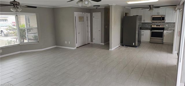 5255 Tiffany CT, Cape Coral, FL 33904