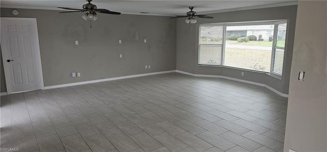 5255 Tiffany CT, Cape Coral, FL 33904