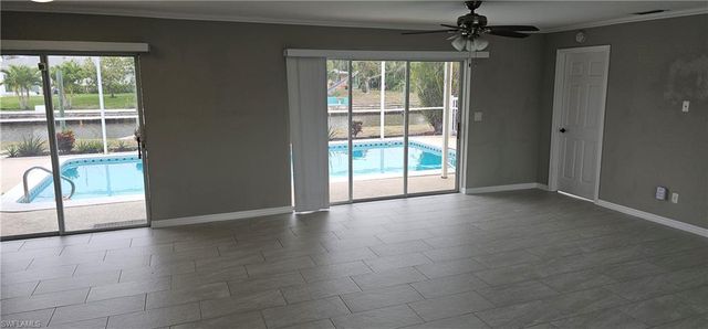 5255 Tiffany CT, Cape Coral, FL 33904