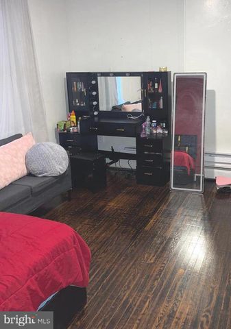 5413 N FRONT ST, Philadelphia, PA 19120