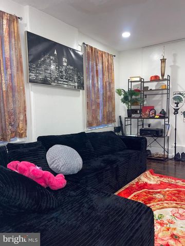 5413 N FRONT ST, Philadelphia, PA 19120