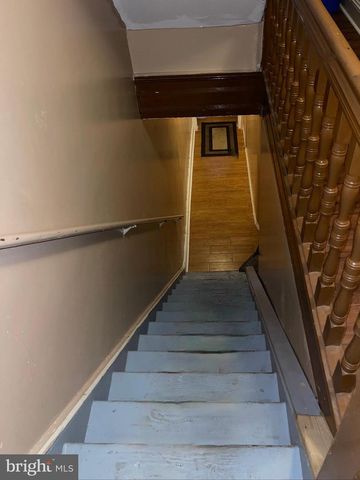 5413 N FRONT ST, Philadelphia, PA 19120