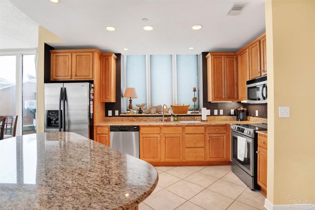 1940 W Beach Blvd 201, Gulf Shores, AL 36542