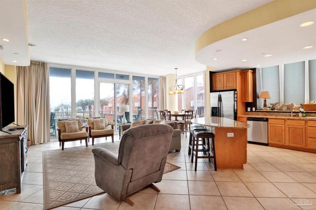 1940 W Beach Blvd 201, Gulf Shores, AL 36542