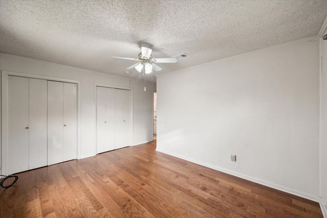 912 Northwood Boulevard, Corsicana, TX 75110