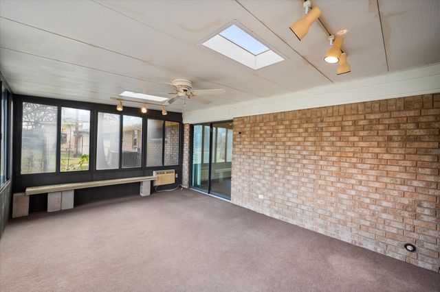 912 Northwood Boulevard, Corsicana, TX 75110