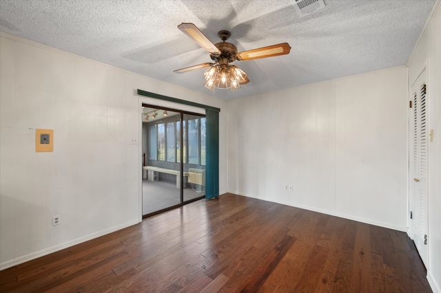 912 Northwood Boulevard, Corsicana, TX 75110