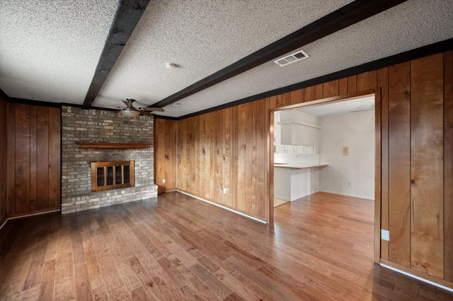 912 Northwood Boulevard, Corsicana, TX 75110